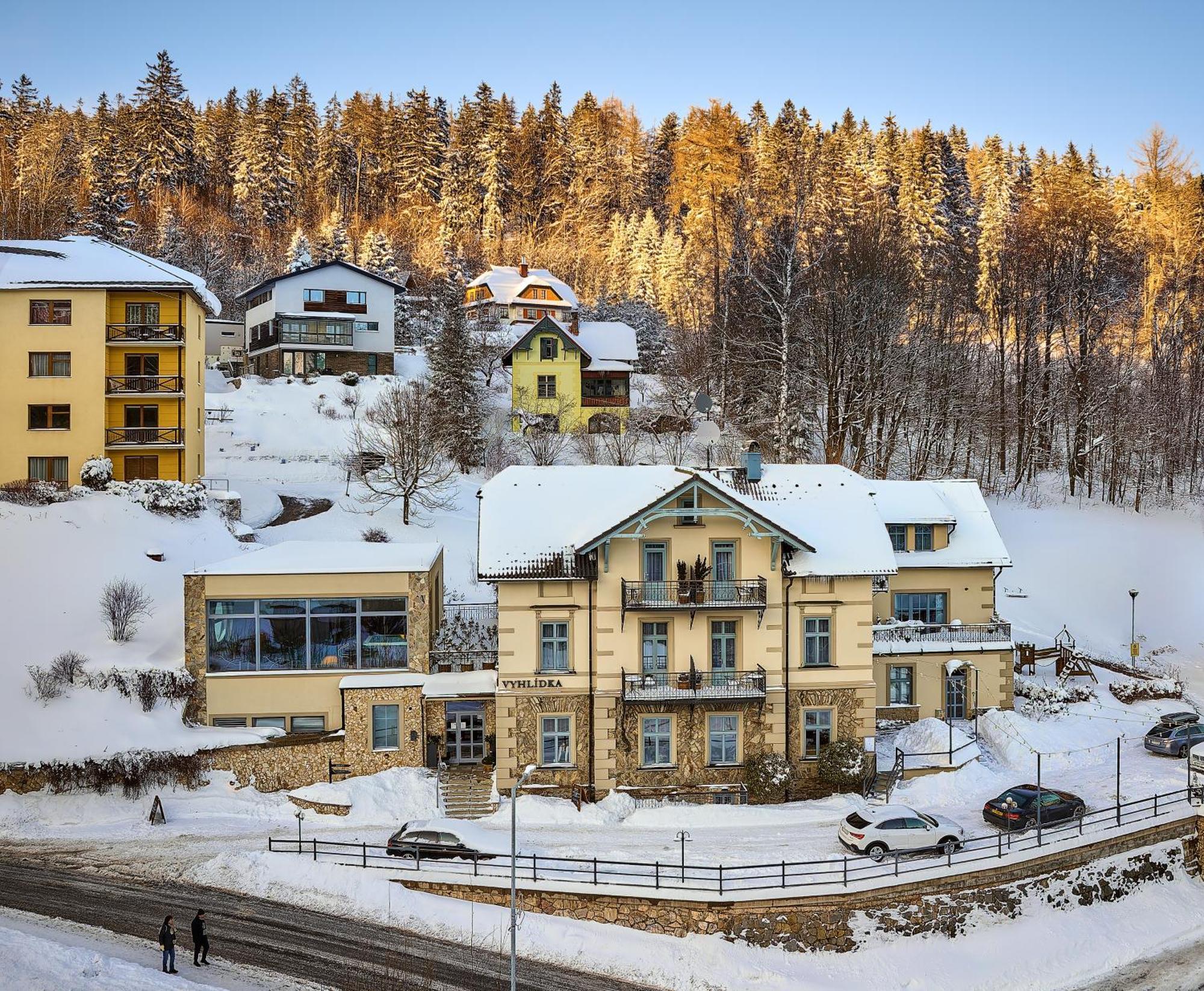 Residence Vyhlidka ヤンスケー・ラーズニェ エクステリア 写真